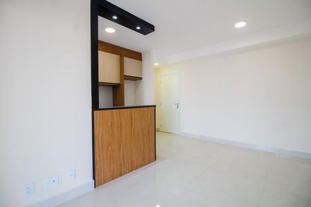 Sala de apartamento para alugar com 2 quartos, 75m² em Quarta Parada, São Paulo