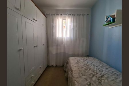 Casa à venda com 215m², 3 quartos e 3 vagas