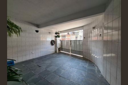 Casa à venda com 3 quartos, 215m² em Jardim Orly, São Paulo