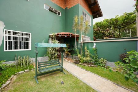 Casa à venda com 580m², 5 quartos e 5 vagas