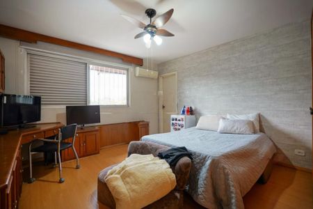 Casa à venda com 580m², 5 quartos e 5 vagas