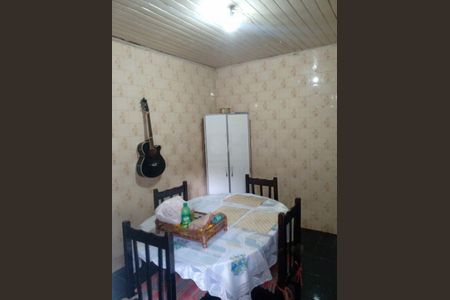 Casa à venda com 3 quartos, 200m² em Campo Grande, São Paulo