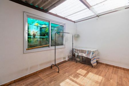Casa à venda com 114m², 3 quartos e 1 vaga