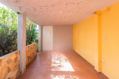 Casa à venda com 114m², 3 quartos e 1 vaga