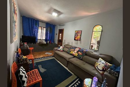 Casa à venda com 3 quartos, 228m² em Campininha, São Paulo
