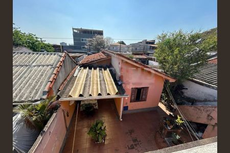 Casa à venda com 228m², 3 quartos e 2 vagas