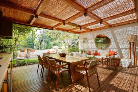 Casa à venda com 530m², 3 quartos e 2 vagas
