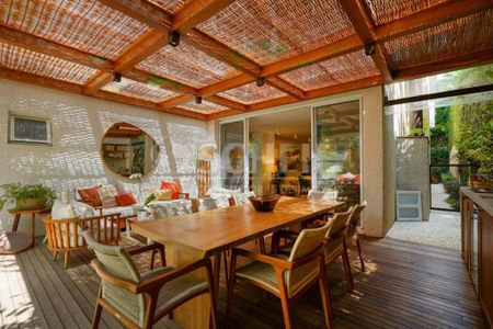 Casa à venda com 530m², 3 quartos e 2 vagas