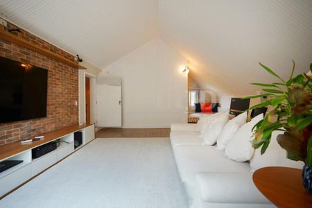 Casa à venda com 530m², 3 quartos e 2 vagas