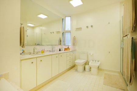 Casa à venda com 530m², 3 quartos e 2 vagas