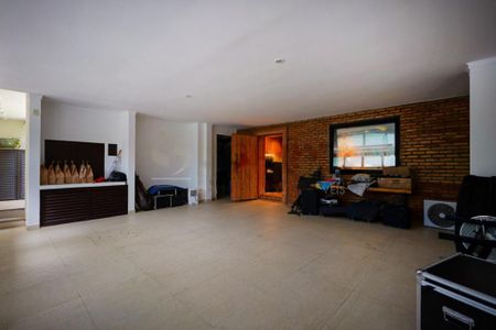 Casa à venda com 3 quartos, 530m² em Jardim Vitoria Regia, São Paulo