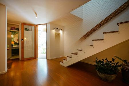 Casa à venda com 530m², 3 quartos e 2 vagas
