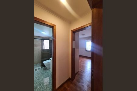Apartamento à venda com 285m², 5 quartos e 3 vagas
