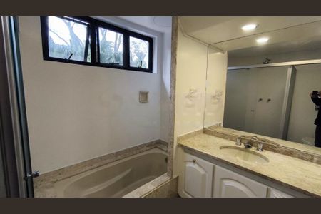 Apartamento à venda com 296m², 4 quartos e 4 vagas