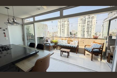 Apartamento à venda com 220m², 3 quartos e 2 vagas