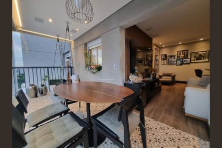 Apartamento à venda com 2 quartos, 65m² em Vila Cordeiro, São Paulo