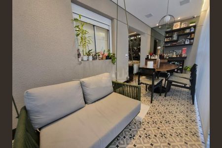 Apartamento à venda com 2 quartos, 65m² em Vila Cordeiro, São Paulo