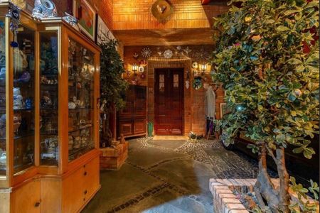 Casa à venda com 900m², 6 quartos e sem vaga