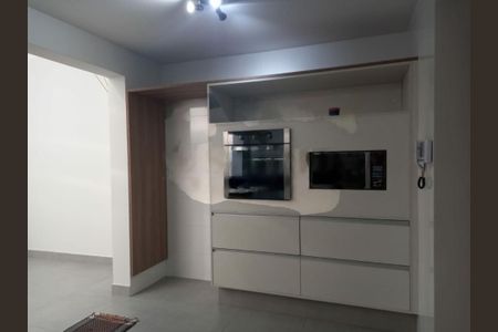 Casa à venda com 97m², 2 quartos e 1 vaga
