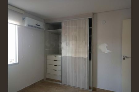 Casa à venda com 97m², 2 quartos e 1 vaga