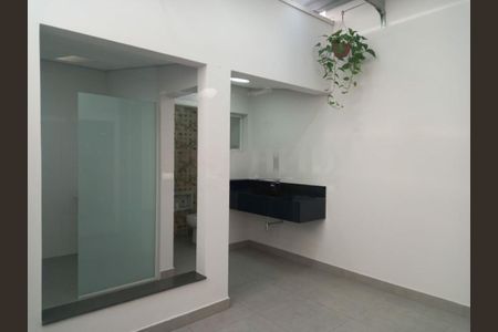 Casa à venda com 97m², 2 quartos e 1 vaga