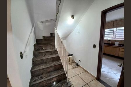 Casa à venda com 178m², 3 quartos e 2 vagas