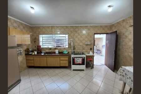 Casa à venda com 178m², 3 quartos e 2 vagas