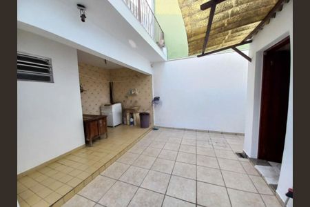 Casa à venda com 178m², 3 quartos e 2 vagas