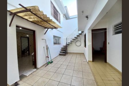 Casa à venda com 178m², 3 quartos e 2 vagas