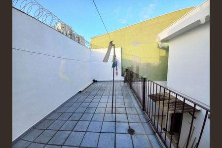 Casa à venda com 178m², 3 quartos e 2 vagas