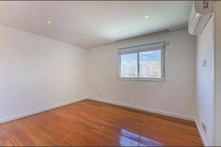 Apartamento à venda com 290m², 4 quartos e 4 vagas