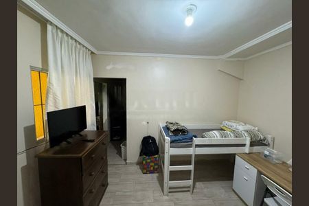 Casa à venda com 5 quartos, 160m² em Vila Capela, São Paulo