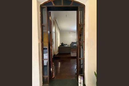 Casa à venda com 5 quartos, 160m² em Vila Capela, São Paulo