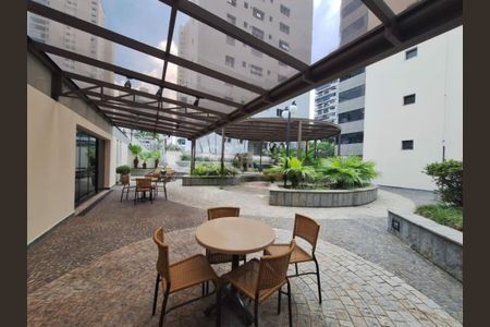 Apartamento à venda com 220m², 4 quartos e 3 vagas