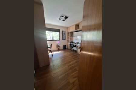 Apartamento à venda com 220m², 4 quartos e 3 vagas