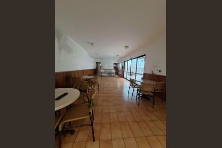 Apartamento à venda com 220m², 4 quartos e 3 vagas