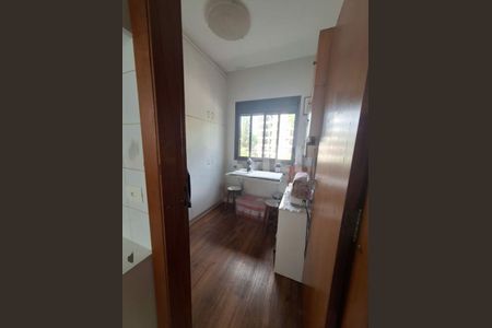 Apartamento à venda com 220m², 4 quartos e 3 vagas