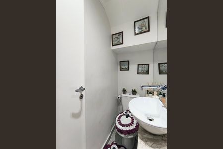 Casa de condomínio à venda com 110m², 3 quartos e 2 vagas