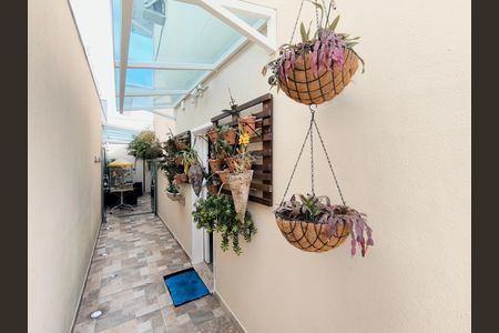 Casa de condomínio à venda com 110m², 3 quartos e 2 vagas
