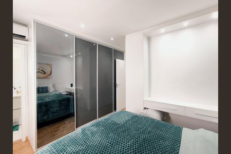 Casa de condomínio à venda com 110m², 3 quartos e 2 vagas