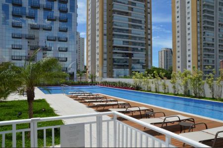 Apartamento à venda com 33m², 1 quarto e 1 vaga
