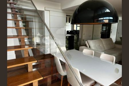 Apartamento à venda com 2 quartos, 140m² em Pinheiros, São Paulo