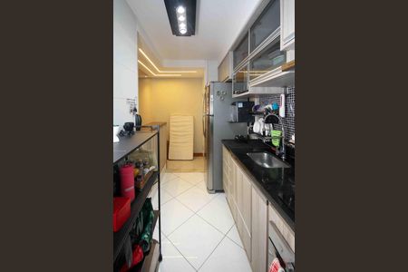 Apartamento à venda com 70m², 3 quartos e 1 vaga Apartamento à venda com 70m², 3 quartos e 1 vagaCozinha