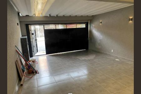 Casa à venda com 3 quartos, 250m² em Jardim Santa Cruz (Sacoma), São Paulo