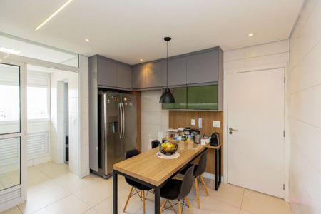 Apartamento à venda com 135m², 3 quartos e 2 vagas