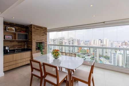 Apartamento à venda com 135m², 3 quartos e 2 vagas