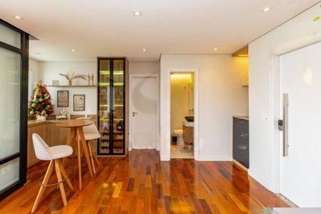 Apartamento à venda com 135m², 3 quartos e 2 vagas