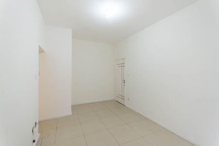 Apartamento para alugar com 65m², 2 quartos e 1 vagaSala