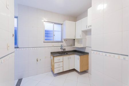Apartamento para alugar com 65m², 2 quartos e 1 vagaCozinha