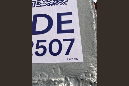 Casa à venda com 90m², 2 quartos e sem vaga Casa à venda com 90m², 2 quartos e sem vagaISZK-96